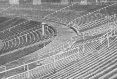 Stadion der Weltjugend (vormals Walter-Ulbricht-Stadion)