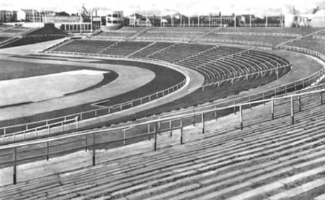 Stadion der Weltjugend (vormals Walter-Ulbricht-Stadion)